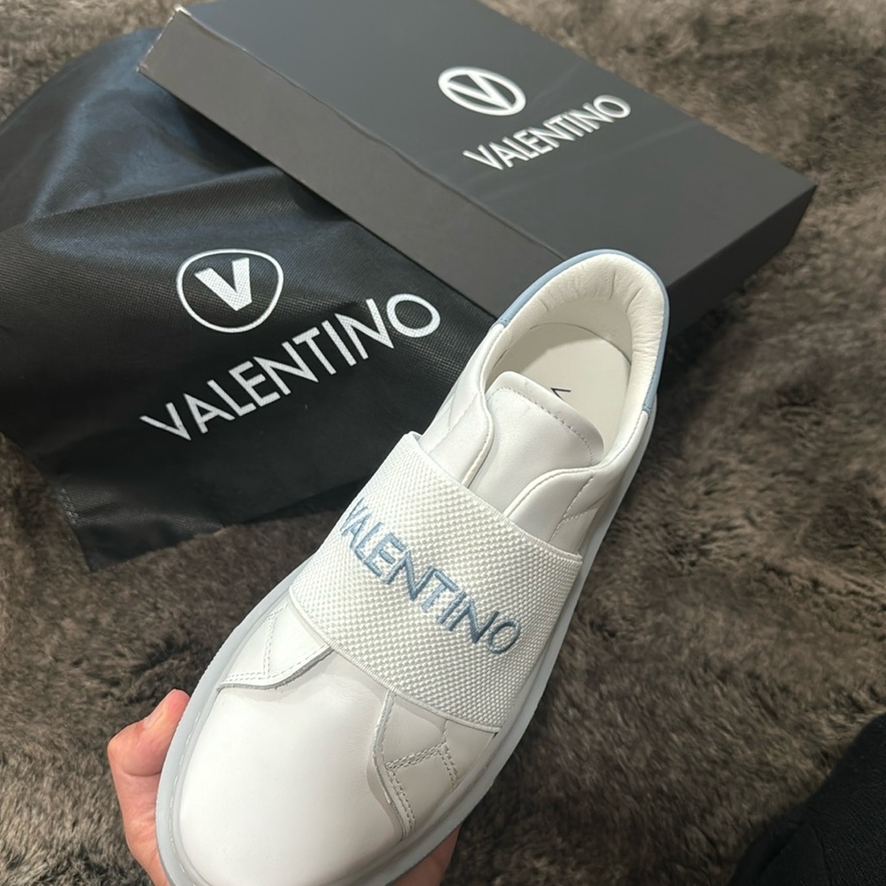 Brand new Valentino shoes women